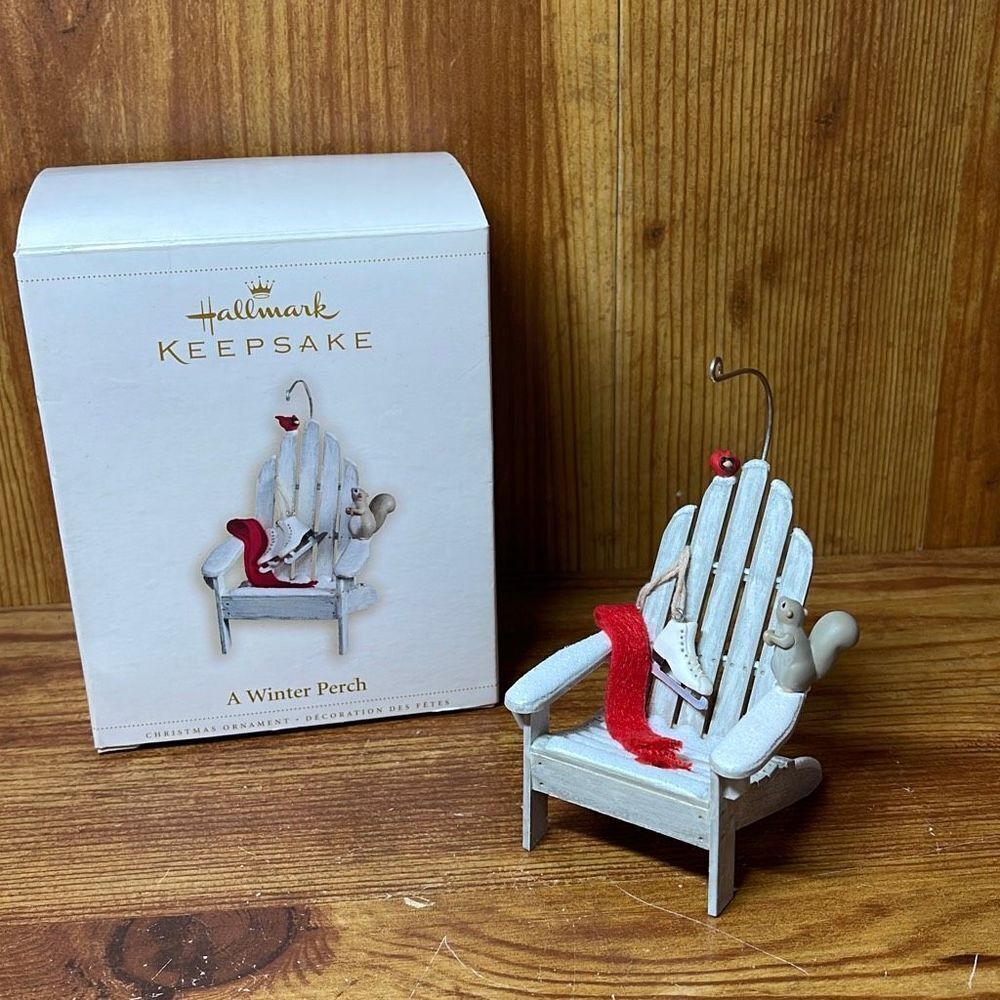 Hallmark‎ Keepsake Ornament 2006 A Winter Perch in Original Box